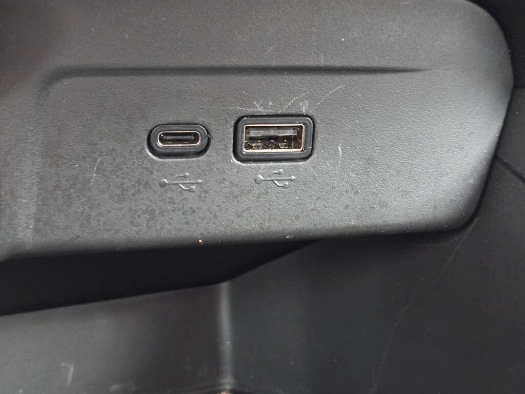 Used 2024 Chevrolet Trax LS w/ LS Convenience Package FWD image 26