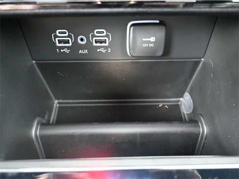 New 2025 Jeep Grand Cherokee L Limited image 24