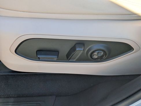 Certified 2024 Jeep Grand Cherokee L Limited image 14