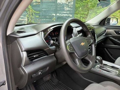 Certified 2020 Chevrolet Traverse LS AWD/4WD image 10