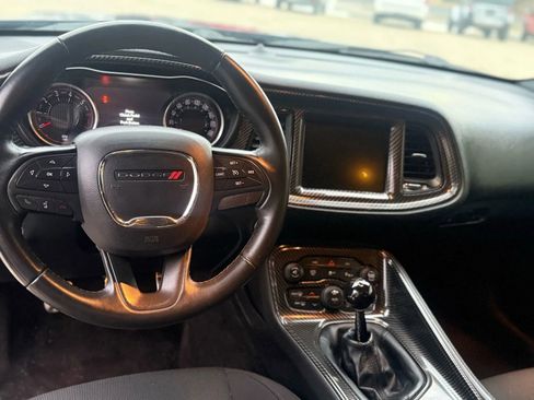 Used 2016 Dodge Challenger R/T Scat Pack image 7