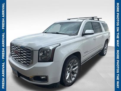 Used 2020 GMC Yukon XL Denali w/ Denali Ultimate Package