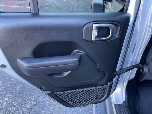 Used 2023 Jeep Wrangler Unlimited Rubicon 4xe w/ Steel Bumper Group image 23