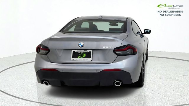 Used 2025 BMW 230i Coupe RWD image 7
