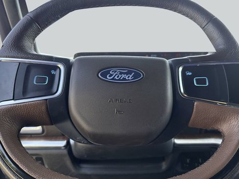 Used 2025 Ford Expedition Max King Ranch AWD/4WD image 12
