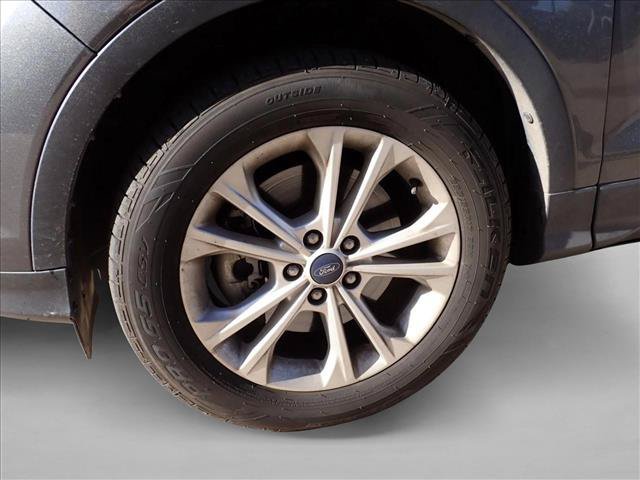 Used 2017 Ford Escape SE AWD/4WD image 15