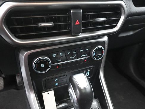 Certified 2018 Ford EcoSport SE FWD image 25