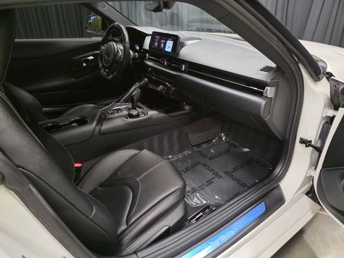 Used 2020 Toyota Supra Premium w/ Driver Assist Package image 34