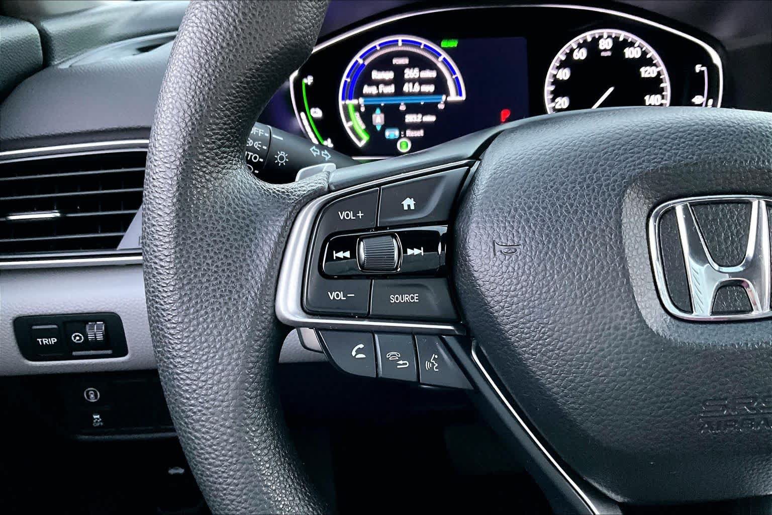 Used 2018 Honda Accord Hybrid image 24