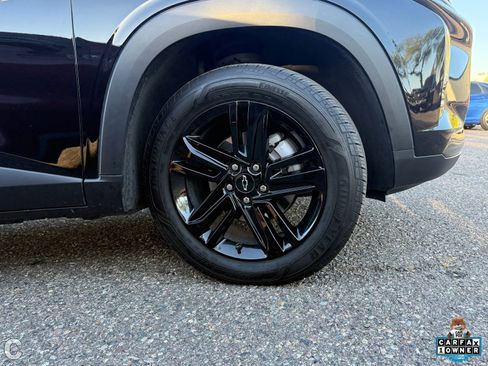 Used 2024 Chevrolet Trax ACTIV w/ Sunroof Package image 6