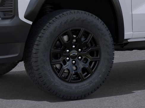 New 2026 Chevrolet Colorado Trail Boss AWD/4WD image 9