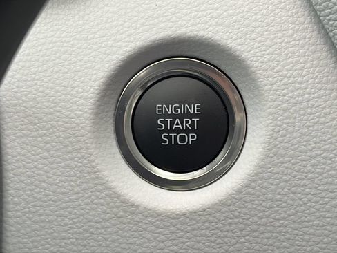 Used 2026 Toyota Corolla SE FWD image 20