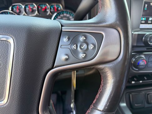 Used 2018 GMC Sierra 1500 SLT w/ All Terrain Package AWD/4WD image 19