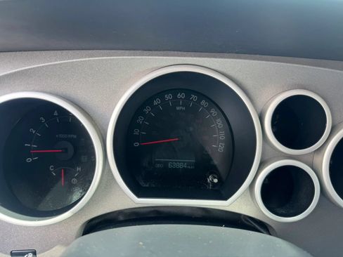 Used 2011 Toyota Tundra Limited AWD/4WD image 35