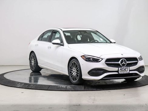 Used 2023 Mercedes-Benz C 300 Sedan image 5