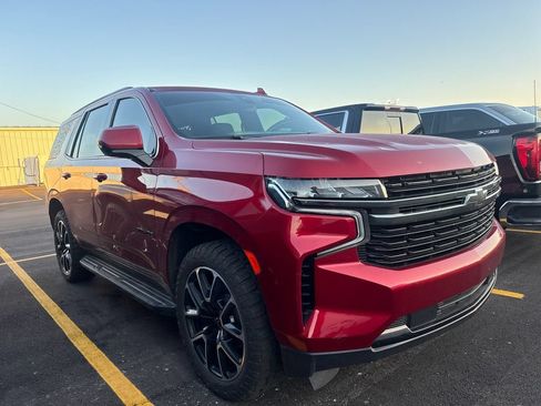 Used 2021 Chevrolet Tahoe RST AWD/4WD image 3