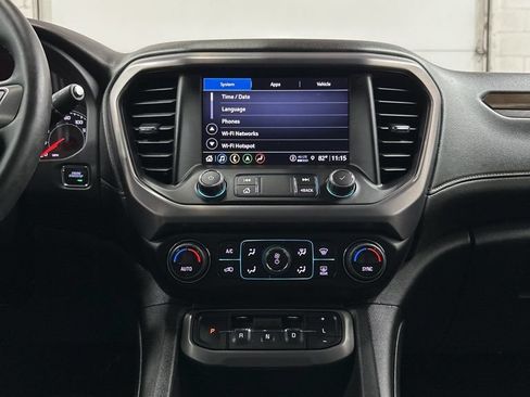Used 2023 GMC Acadia AT4 w/ Preferred Package AWD/4WD image 23