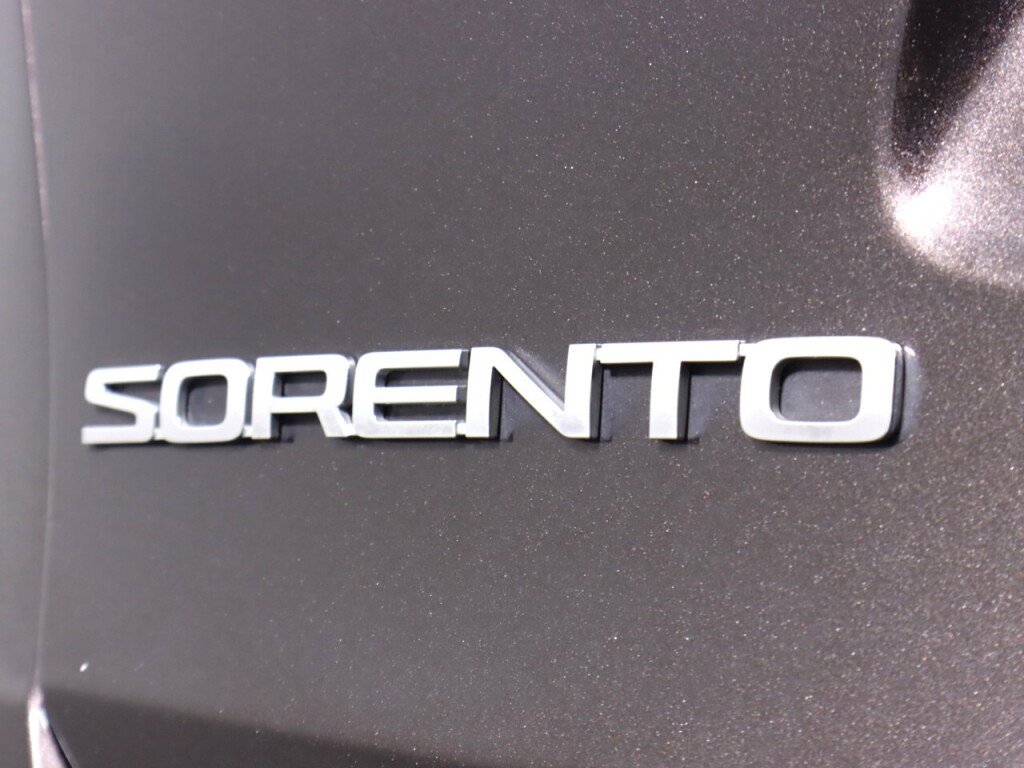 Used 2016 Kia Sorento EX FWD image 33