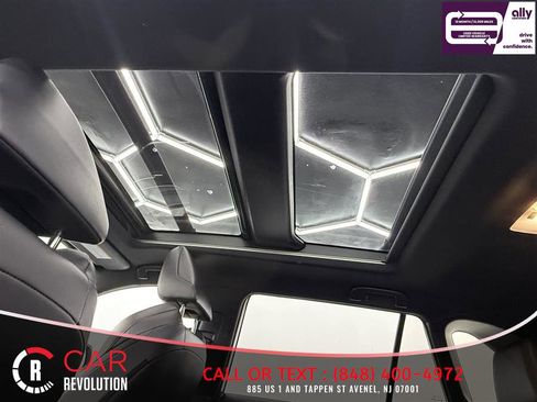 Used 2022 Toyota RAV4 XSE image 32