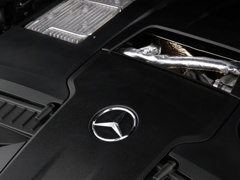 Used 2025 Mercedes-Benz Maybach GLS 600 4MATIC image 62