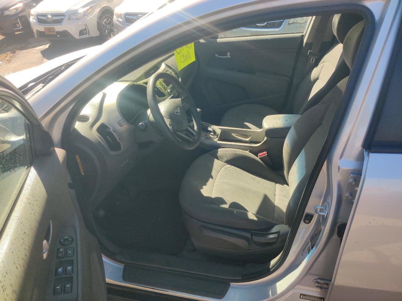 Used 2014 Kia Sportage LX AWD/4WD image 12