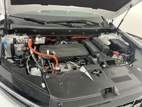 Certified 2026 Honda CR-V Sport Touring image 28