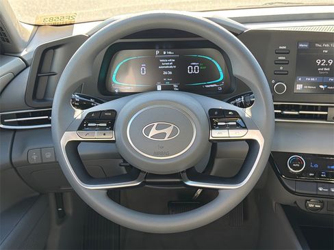 New 2026 Hyundai Elantra Blue image 23