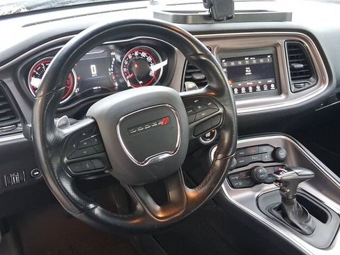 Used 2021 Dodge Challenger R/T image 6