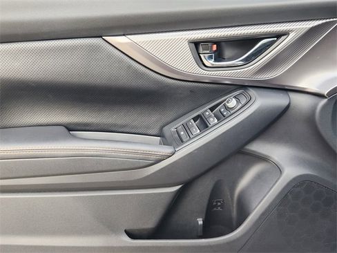 Used 2021 Subaru Crosstrek 2.5i Limited image 22