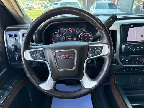 Used 2016 GMC Sierra 2500 SLT w/ Driver Alert Package image 28