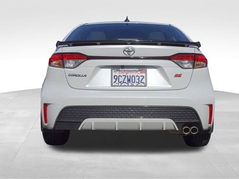 Certified 2022 Toyota Corolla SE image 4