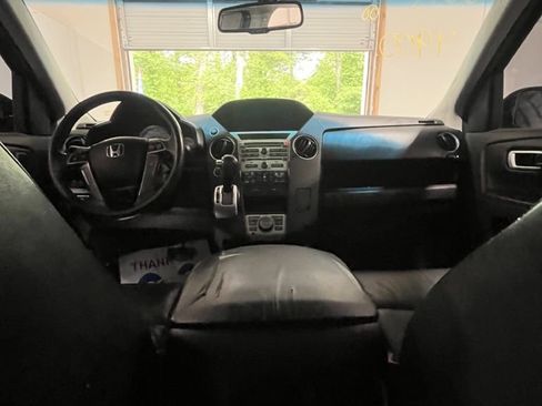 Used 2011 Honda Pilot Touring image 7