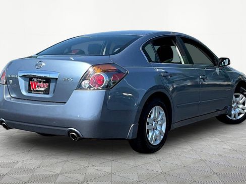 Used 2012 Nissan Altima 2.5 S FWD image 6
