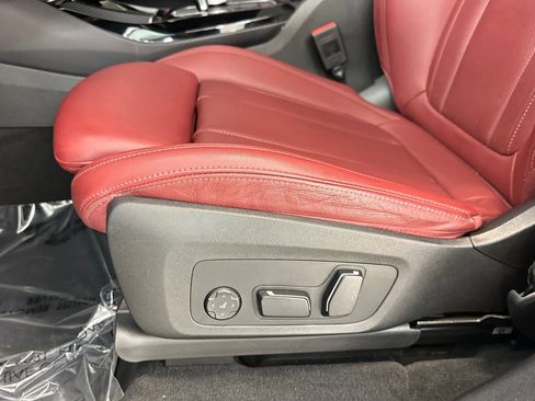 Certified 2024 BMW X3 xDrive30i w/ M Sport Package image 14