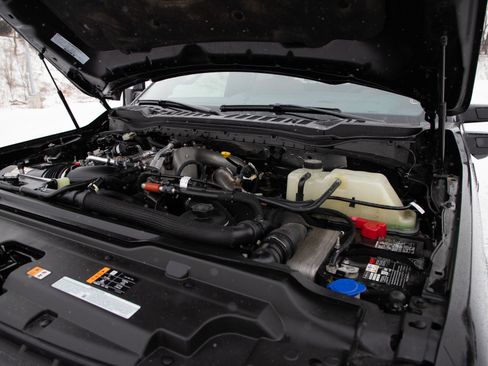 Used 2024 Ford F350 Platinum w/ Snow Plow Prep Package image 32