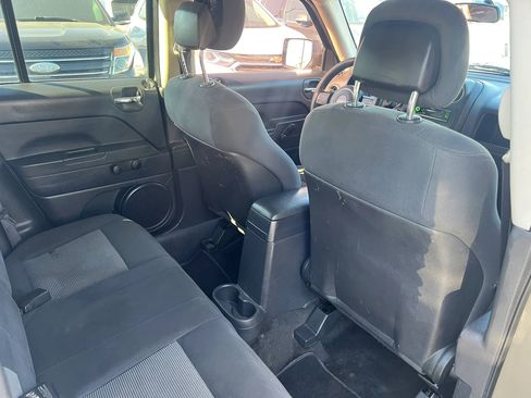 Used 2013 Jeep Patriot Sport FWD image 10