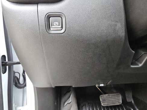 New 2025 GMC Sierra 3500 Pro w/ 1SA Pro Safety Plus Package image 28