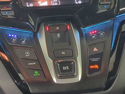 Used 2022 Honda Odyssey Elite image 23