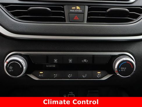 Used 2024 Nissan Altima 2.5 S image 19