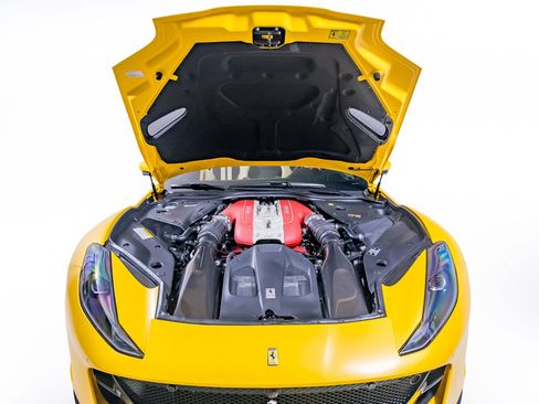 Used 2022 Ferrari 812 GTS RWD image 46