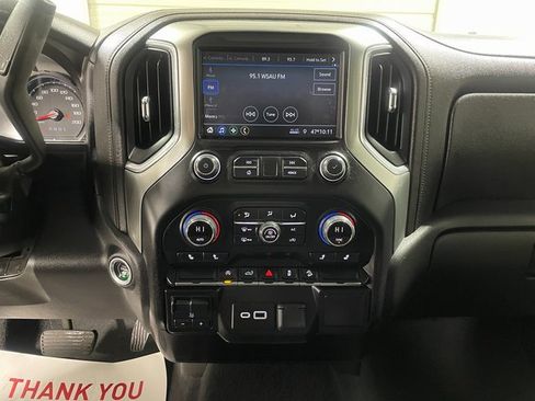 Used 2021 Chevrolet Silverado 1500 RST image 16