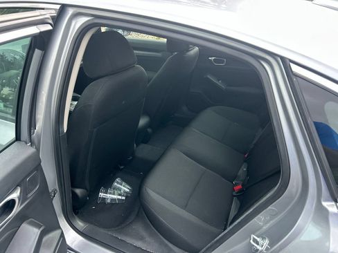 Used 2024 Honda Civic LX image 9
