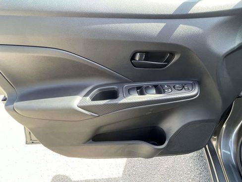 Used 2025 Nissan Versa S w/ S Plus Package image 14