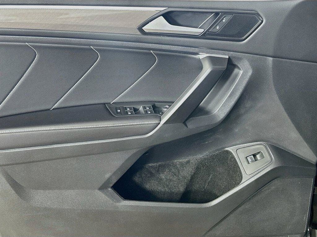 Certified 2024 Volkswagen Tiguan SE R-Line AWD/4WD image 17