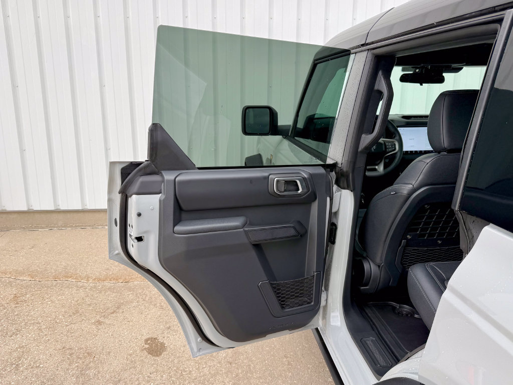 New 2026 Ford Bronco Badlands AWD/4WD image 15