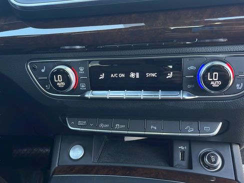 Used 2019 Audi Q5 2.0T Premium Plus AWD/4WD image 20