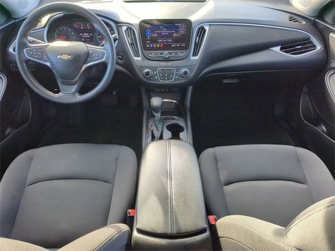 Used 2024 Chevrolet Malibu LT image 15