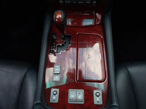 Used 2008 Lexus LS 460 image 21