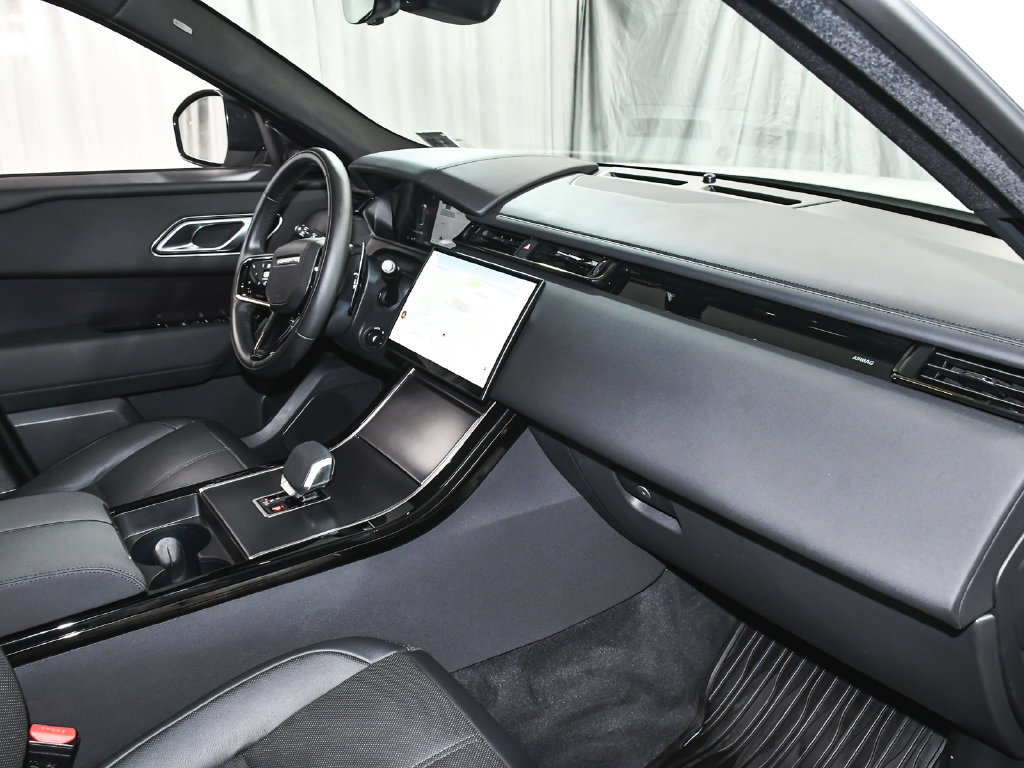 Used 2026 Land Rover Range Rover Velar Dynamic SE AWD/4WD image 60