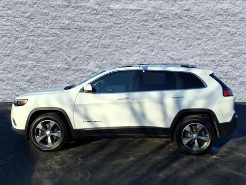 Used 2019 Jeep Cherokee Limited image 4